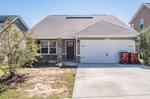 489 Eisenhower Dr, Crestview, FL 32539 - Photo 1