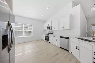 22 Bonne Vue Cir, Freeport, FL 32439 - Photo 4
