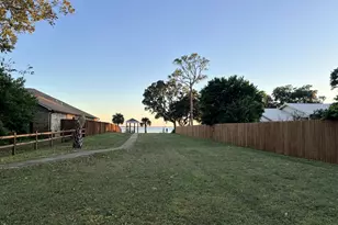 1945 Jessica Way, Navarre, FL 32566 - Photo 36