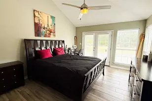 1394 Sound Retreat Dr, Navarre, FL 32566 - Photo 16