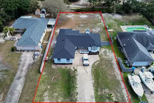 1394 Sound Retreat Dr, Navarre, FL 32566 - Photo 12