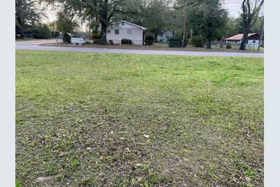 297 McClelland Street, Crestview, FL 32536 - Photo 2