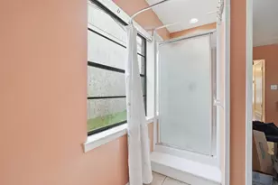 41 12th St, Shalimar, FL 32579 - Photo 10