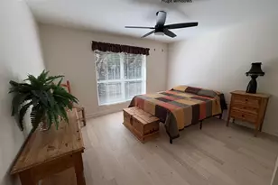 6965 Summit Dr, Navarre, FL 32566 - Photo 18