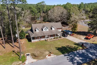 132 Wedgewood Lane, Crestview, FL 32536 - Photo 1