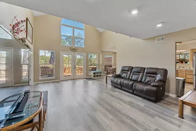 132 Wedgewood Lane, Crestview, FL 32536 - Photo 16
