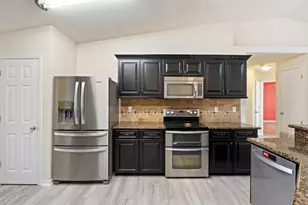 6020 Toulouse St, Gulf Breeze, FL 32563 - Photo 10