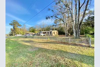 46 Andy Drive, Freeport, FL 32439 - Photo 2