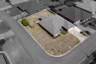 9412 Pouder Ln, Navarre, FL 32566 - Photo 2