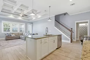 131 SE Magnolia Ave, Fort Walton Beach, FL 32548 - Photo 14