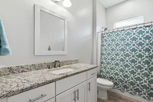 131 SE Magnolia Ave, Fort Walton Beach, FL 32548 - Photo 34