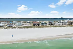 8037 Gulf Blvd, Navarre, FL 32566 - Photo 32