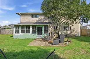 1253 Redwood Ln, Gulf Breeze, FL 32563 - Photo 44