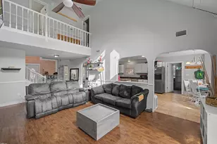 1004 Sandra Dr, Mary Esther, FL 32569 - Photo 6