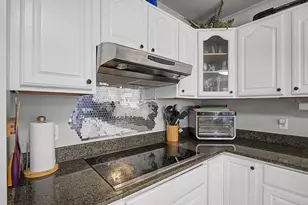 1004 Sandra Dr, Mary Esther, FL 32569 - Photo 10