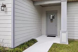 2145 Janet St, Navarre, FL 32566 - Photo 4