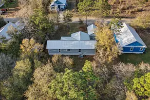 255 W Renoir Rd, Defuniak Springs, FL 32433 - Photo 22