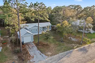 255 W Renoir Rd, Defuniak Springs, FL 32433 - Photo 1