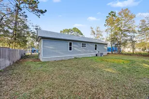 255 W Renoir Rd, Defuniak Springs, FL 32433 - Photo 16