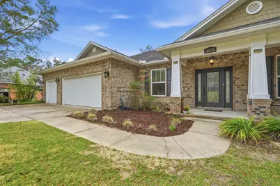 4078 Bond Circle, Niceville, FL 32578 - Photo 1