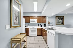 1324 SE Miracle Strip Pkwy, Fort Walton Beach, FL 32548 - Photo 8