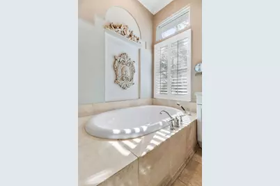 2 Colley Cove Drive, Gulf Breeze, FL 32561 - Photo 18