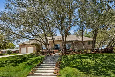 1029 Lake Way Drive, Niceville, FL 32578 - Photo 2