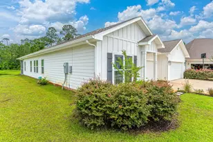48 Hammock Cir, Freeport, FL 32439 - Photo 6