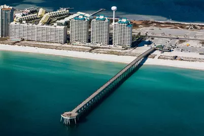 8577 Gulf Boulevard #APT 501, Navarre, FL 32566 - Photo 1