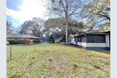 3210 Wells Avenue, Crestview, FL 32539 - Photo 8