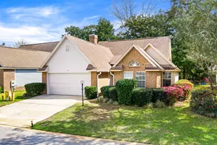 714 Putter Dr, Niceville, FL 32578 - Photo 1