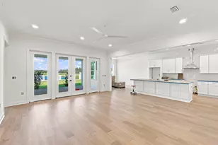 1009 Suwannee Dr, Watersound, FL 32461 - Photo 2