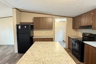 268 E Violet Ln, Defuniak Springs, FL 32433 - Photo 4