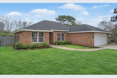 2202 Palo Alto Street, Navarre, FL 32566 - Photo 1