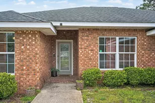 2202 Palo Alto St, Navarre, FL 32566 - Photo 4