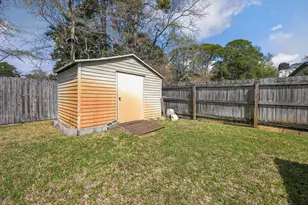 323 Pontevedra Ln, Niceville, FL 32578 - Photo 30