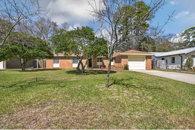 323 Pontevedra Lane, Niceville, FL 32578 - Photo 2