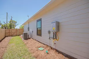 20 Wood Ave, Panama City, FL 32404 - Photo 52