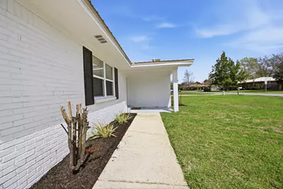 600 Burgundy Lane, Fort Walton Beach, FL 32547 - Photo 12