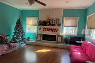 383 Lowery Dr, Fort Walton Beach, FL 32547 - Photo 2