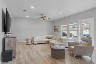 38 Silverthorn St, Freeport, FL 32439 - Photo 16