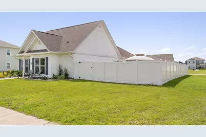 38 Silverthorn Street, Freeport, FL 32439 - Photo 2