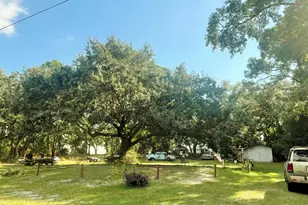75 Hankins Rd, Freeport, FL 32439 - Photo 4