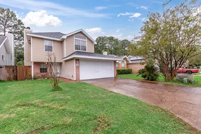 1708 Colonial Court, Fort Walton Beach, FL 32547 - Photo 2