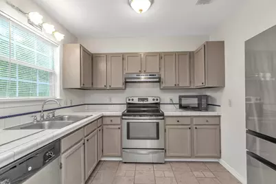 1708 Colonial Court, Fort Walton Beach, FL 32547 - Photo 8