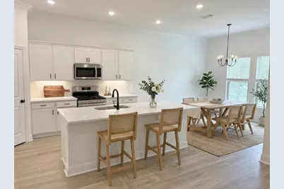 2740 Louis Circle, Crestview, FL 32536 - Photo 2