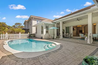 70 Siesta Bluff, Destin, FL 32541 - Photo 2