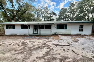515 E Robinson Ave, Crestview, FL 32539 - Photo 1