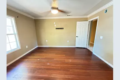 515 E Robinson Avenue, Crestview, FL 32539 - Photo 10