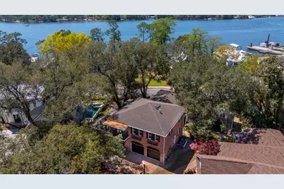 305 Boggy Bayou Court, Niceville, FL 32578 - Photo 52